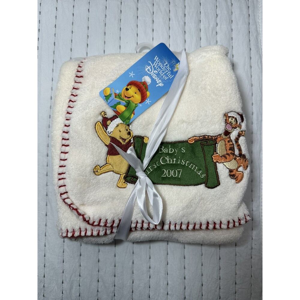 Winnie The Pooh Blanket Baby’s First Christmas 2007 Fleece Plush Crown Craft